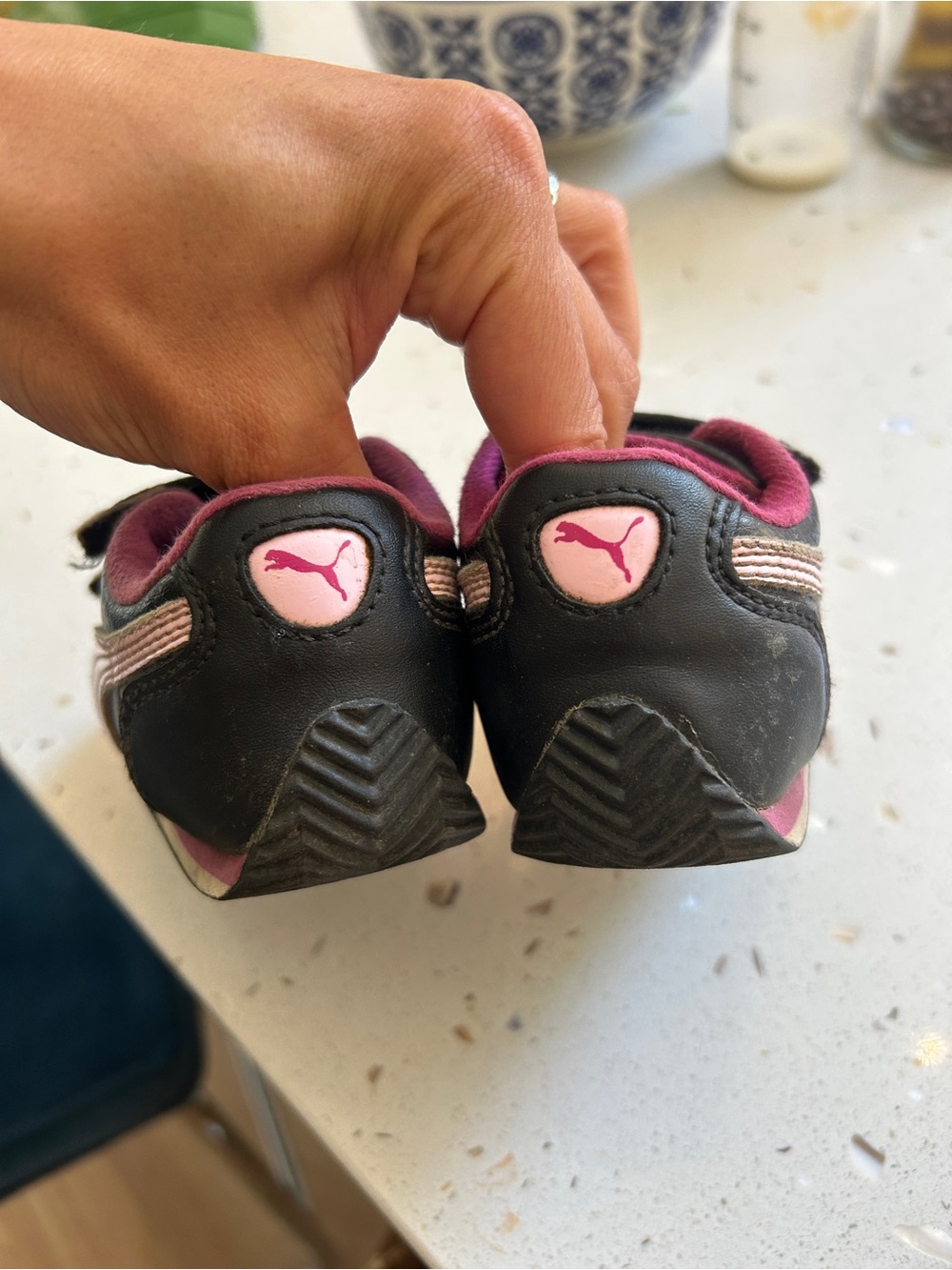 Puma toddler Black and Pink Velcro Athletic Sneakers - Picture 4 of 5